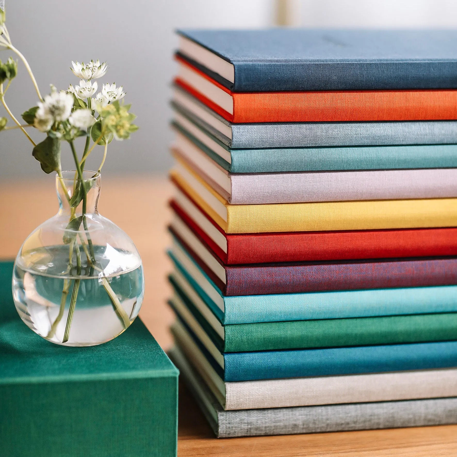 Bookbinders Design - Cloth Notebook - Large - Black/White <Outgoing>