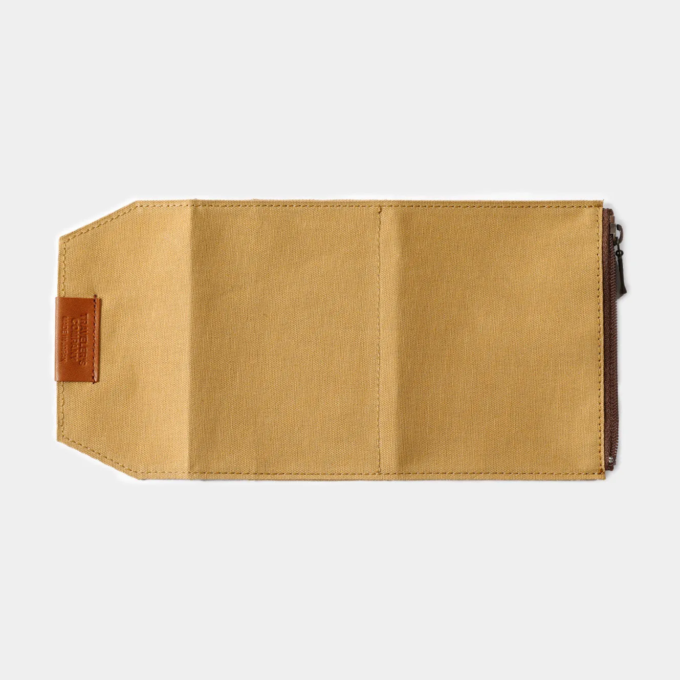 Traveler's Company - Zipper Case - Passport - Beige